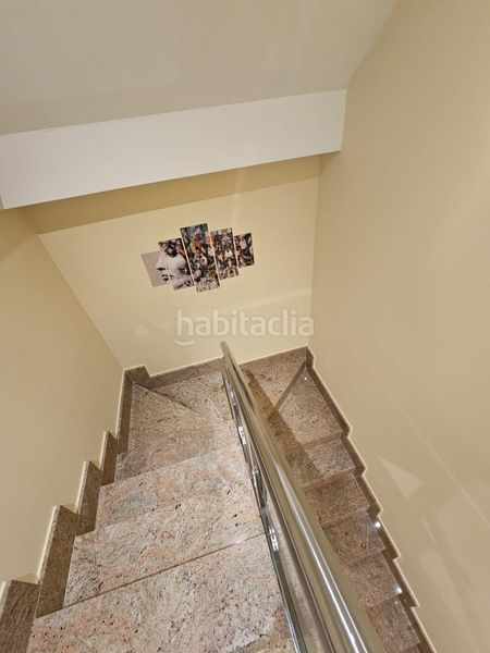 Foto e9c6cb79-ce95-4a45-87de-573c995eb3ef. Casa adossada amb calefacció aparcament a Villamayor