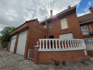 Casa adossada a Carrascal de Barregas. En peñasolana, chalet adosado en venta!!!