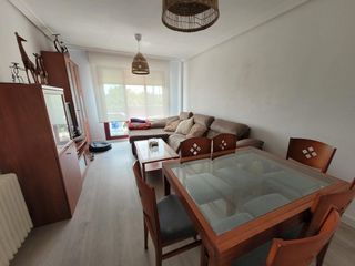Pis a Barrio Blanco. Piso en venta en el teso de los cañones, impecable