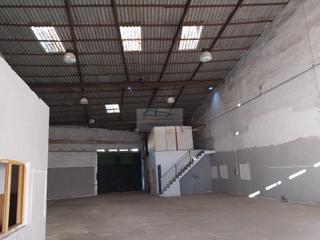 Location Bâtiment à usage industriel à Este. Méridanave