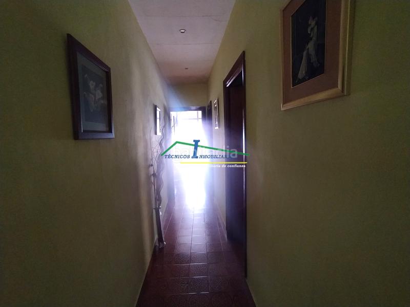 Foto e868b0a3-06c5-4479-9fa8-cc2009d6095d. Casa amb aparcament piscina a Centro Mérida