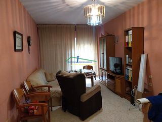 Etagenwohnung in Centro. Méridapiso