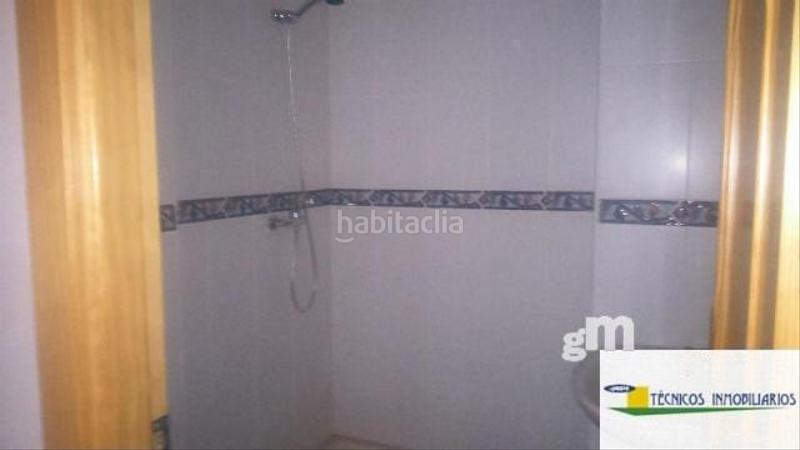 Foto c3d5c487-aca8-4731-bdc6-3c81bcdfd599. Location local commercial dans Este Mérida