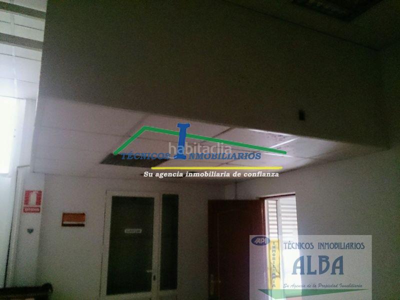 Foto 552fbbb0-9e8b-4478-b0cc-8cd617d70ab4. Local comercial a Este Mérida