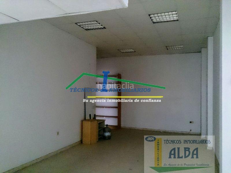 Foto 63cb46ac-2101-4ddf-8cd0-27da872f1750. Local comercial a Este Mérida