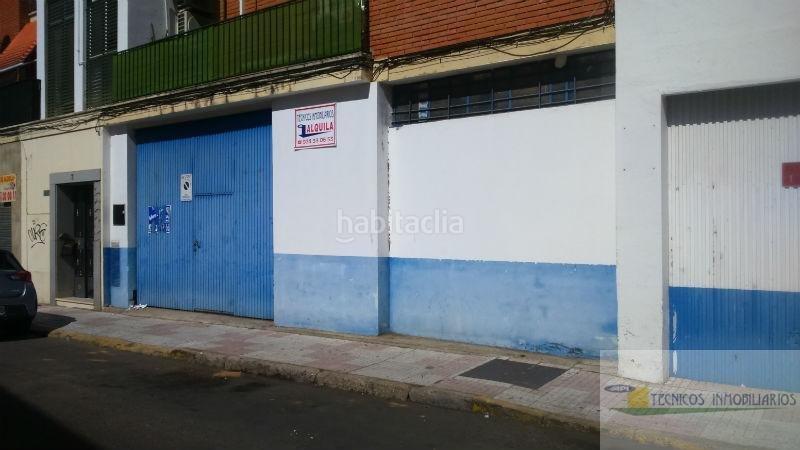 Foto c67719a4-5ba9-4e75-90fe-46549decde6b. Location local commercial dans Este Mérida