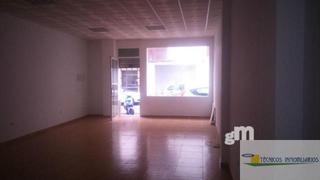 Locale commerciale in Este