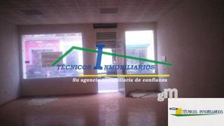 Locale commerciale in Este