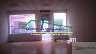 Location Local commercial à Este. Zona consolidada.todos los servicios. muchos comercios.ambulator