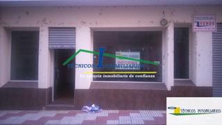 Local commercial à Este