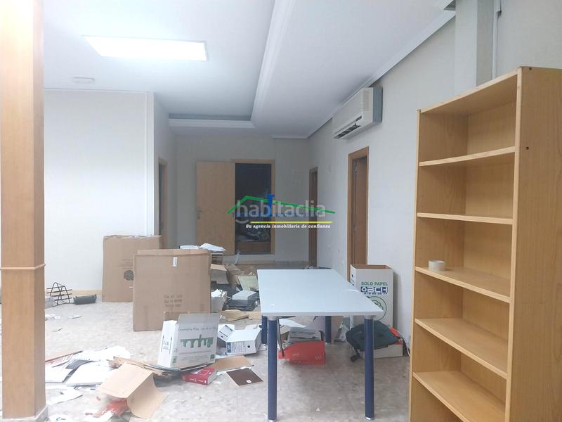 Foto 9fb58d78-81ba-446b-8357-fd54e7ba7962. Local comercial a Centro Mérida
