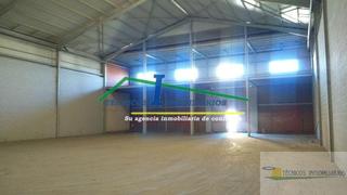 Location Bâtiment à usage industriel à Oeste. Méridanave