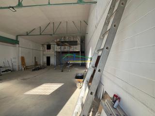 Miete Fabrikhalle in Sur. Méridanave