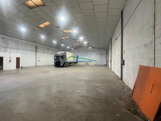 Affitto Capannone industriale in Oeste. Méridanave