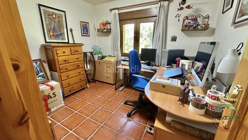 Foto d70aeef9-abd5-45cf-8dd1-67e9a9fa2190. Casa en Sama - cs güeria 36 casa con hórreo y taller en Sama. en Langreo