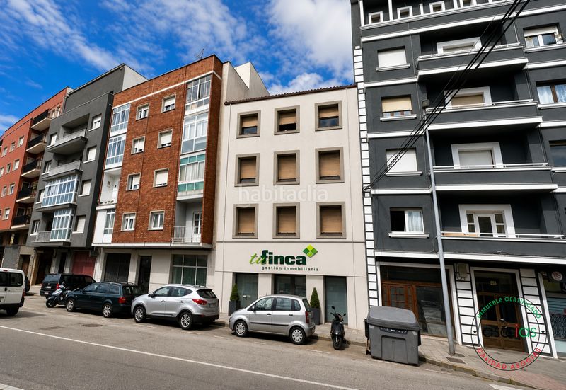 Foto 1b687320-4d10-4436-9cab-69d059f0adc8. Piso en Avilés - av telares venta de edificio en Centro Avilés