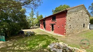 Casa  Lg villamartin de riba. Casona de piedra con cuadra y finca en nava.