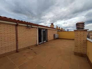Piso  Carrer del sol. Piso con 3 habitaciones con piscina, calefacción, aire acondicio
