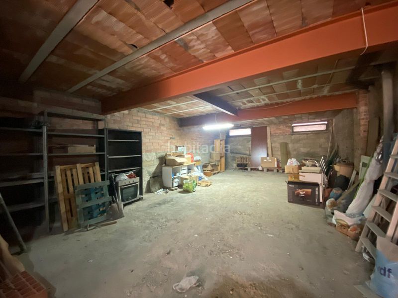 Foto e5804f9f-a2d0-4ff3-bd05-ab4140bb8617. Locale commerciale in carrer vilafranca 29 in Gelida