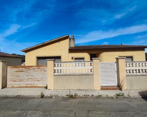 Chalet  Carrer pins