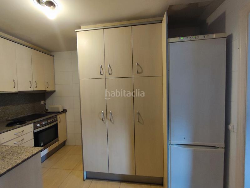 Foto 60a69d99-c664-42cf-b4c4-75f10e789a32. Pis amb xemeneia a Poble Sec Igualada