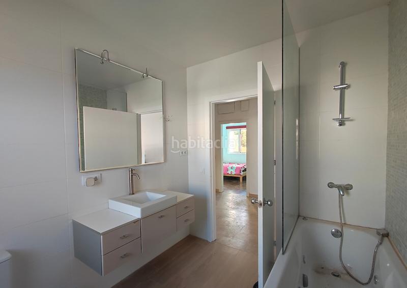 Foto 23cecf96-e932-458e-8c0f-979a83e17ae1. Maison avec parking dans Subirats