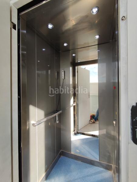 Foto 6fd83f34-b443-40f1-a9f3-7ef2e3d64b4f. Maison avec parking dans Subirats