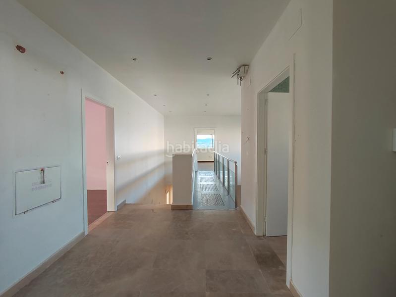 Foto 97e74a5c-6ce2-4e44-96e1-96db598641a0. Maison avec parking dans Subirats