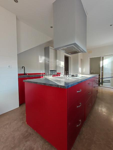 Foto b2517957-02b1-4e70-93de-65940ead3eb5. Maison avec parking dans Subirats