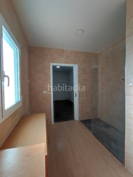 Foto b2b7aa25-6e9f-43a3-9428-75d6cc7fa920. Maison avec parking dans Subirats