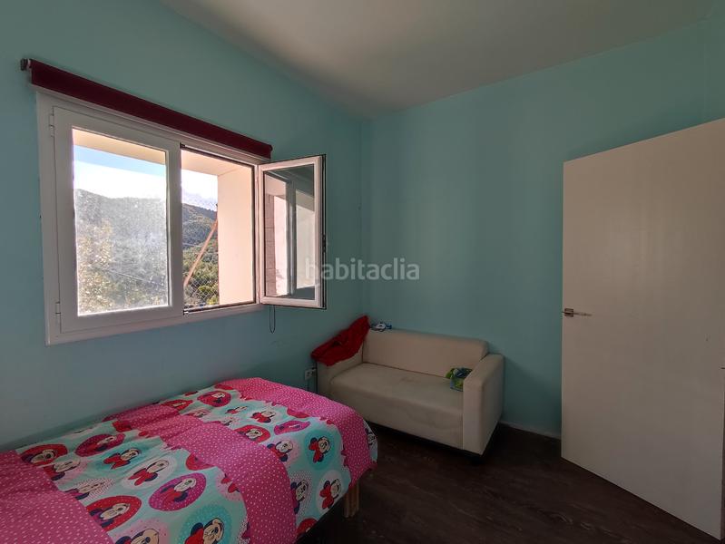 Foto dd6e0a1f-2fca-4a49-947e-b2a6ee218090. Maison avec parking dans Subirats