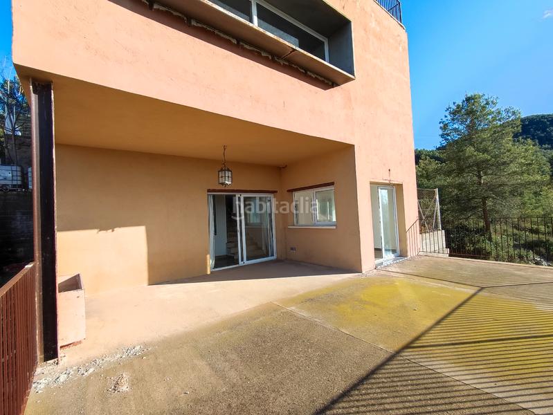 Foto dd99f215-5984-4e57-b417-79e7d90f08b9. Maison avec parking dans Subirats