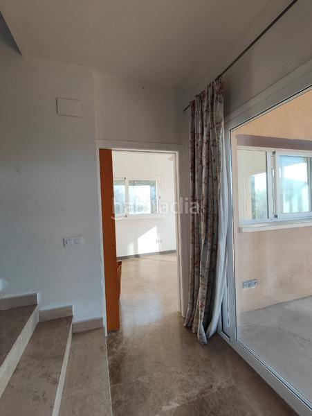 Foto f61f8bf2-dda1-4675-81d5-f647bb7ed276. Maison avec parking dans Subirats