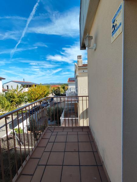 Foto 26791877-68f1-4b98-8b76-0dac17988cfe. Doppelhaus mit parking in Puigdàlber