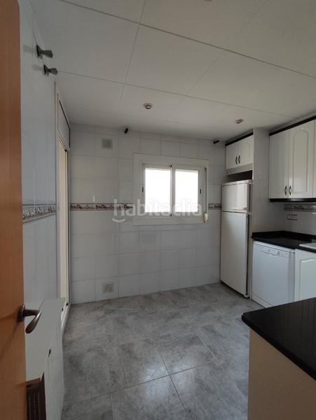 Foto c1d1c7c8-1a17-4b22-b558-17cabbd2c678. Casa adosada en Els Pavos Blanes