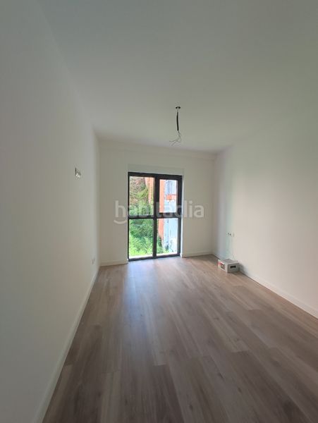 Foto 082e116a-c9b5-40c4-b687-809238c3480f. Flat with heating parking in Gelida