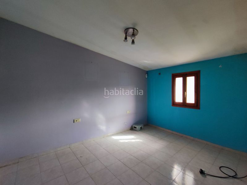 Foto 54c244e7-f531-49d2-821a-94f5bac8a646. Casa en Pontons