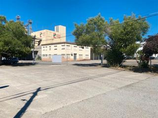 Terrain industriel  Carrer de canet d'adri. Solar industrial de 8.901m2 situado a 5 minutos de la salida ap7