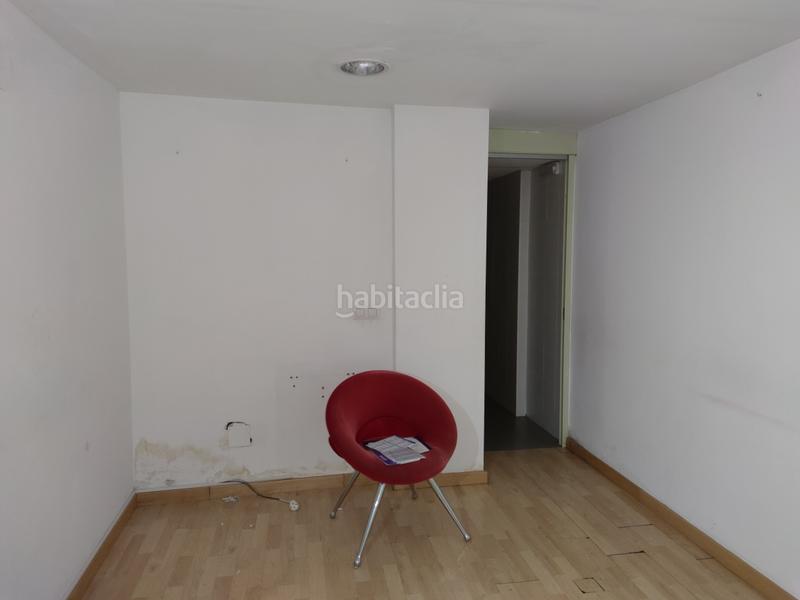 Foto 32d007d9-01ef-4055-b482-edc693d117a0. Miete büro mit heizung in Eixample Nord Girona