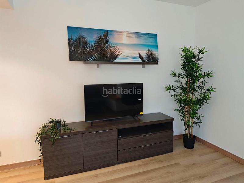 Foto 1cc6555e-f1a6-4697-b245-d3a7babaf545. Alquiler piso  de alquiler temporal amueblado de una habitación cerca de correos ! en Girona