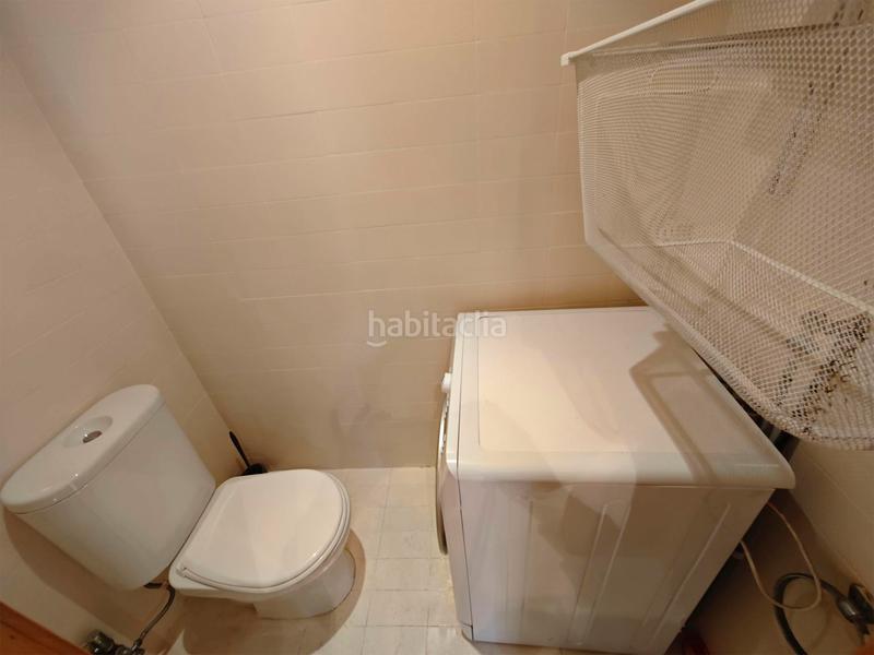 Foto ff354dd2-e950-42a2-a894-d1ebd50cdf25. Alquiler piso  de alquiler temporal amueblado de una habitación cerca de correos ! en Girona