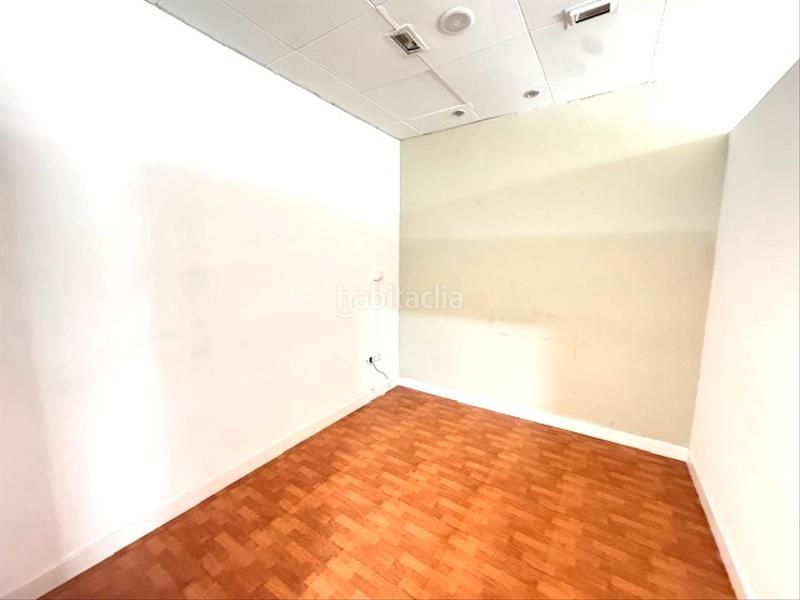 Foto b218a25c-d697-4a49-bc4b-1862fe2a7811. Rent business premise with heating in Centre-Barri Vell Girona