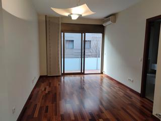 Location Appartement à La Devesa. Piso zona devesa sin muebles ni electrodomésticos y  con párquin