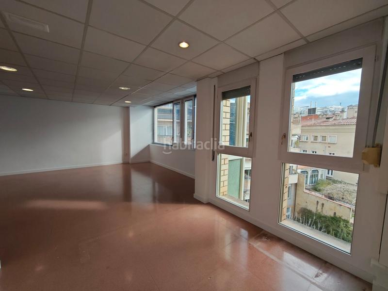 Foto 34e1dff0-58e9-410c-9733-3e15d1c5bbfe. Miete büro in Eixample Nord Girona