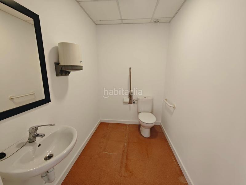 Foto 4ff5e007-827a-4fd0-acce-c575133cc433. Miete büro in Eixample Nord Girona