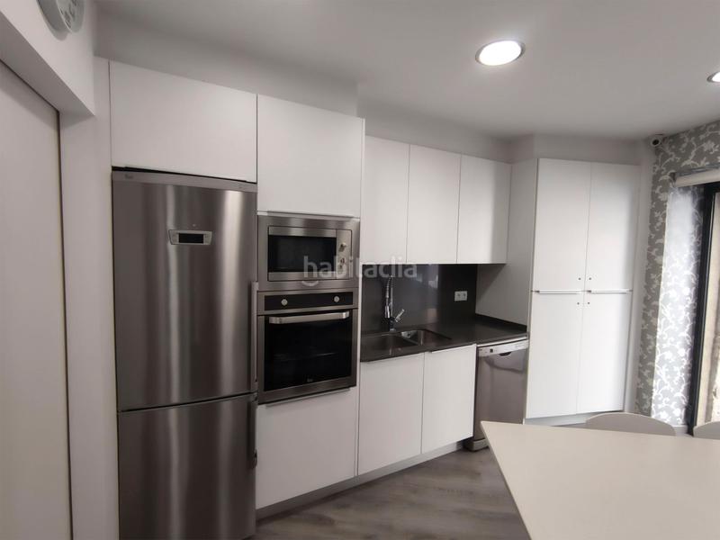 Foto dd6a0801-5d0e-4289-b116-cb29217aa062. Location local commercial avec chauffage dans Centre-Barri Vell Girona