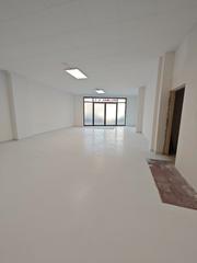 Lloguer Local Comercial  Carrer del riu güell. Local de 216m2 situado en la zona de la devesa!
