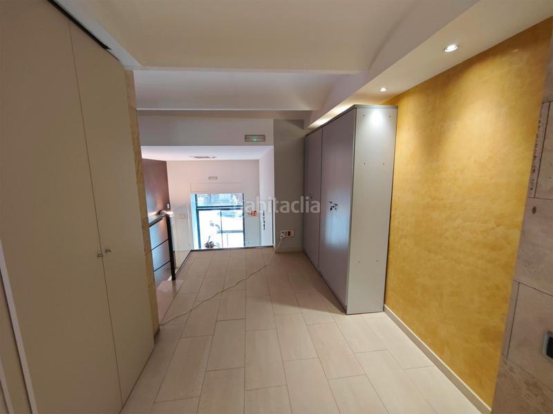 Foto 4f578d16-9040-461a-bf77-d2416aa18a6d. Location bureau avec chauffage dans Eixample Nord Girona