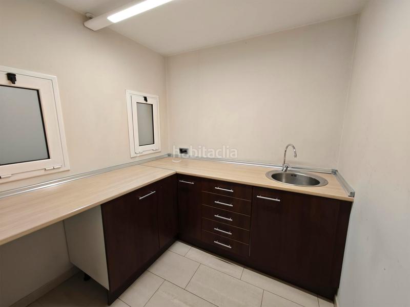 Foto 577005a9-a0e2-4e64-8171-dd2d82fba1c2. Location bureau avec chauffage dans Eixample Nord Girona