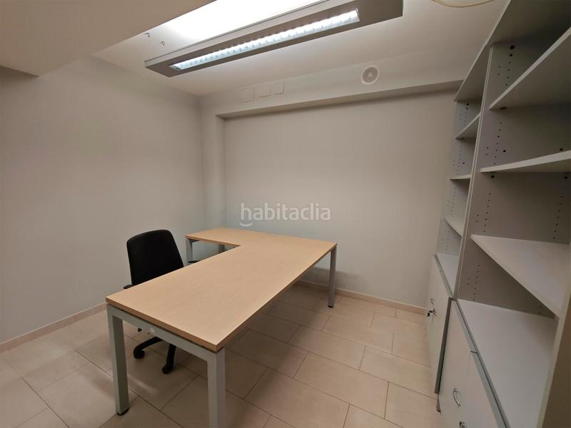 Foto cc81a1c6-b07b-4e24-92f0-dc782ecfa4b0. Location bureau avec chauffage dans Eixample Nord Girona